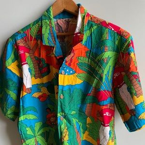 Beach wear, hobie cotton shirt size M